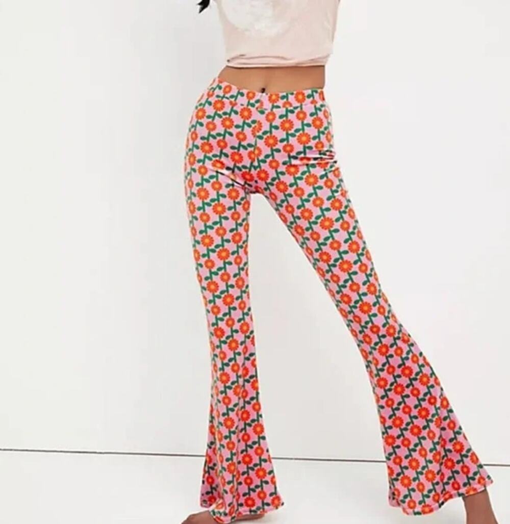 Flare Street Pink Connected Daisy Floral Layla Velvet Bellbottoms Pants Small